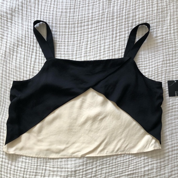 Zara Basics Cropped Cami - Picture 2 of 10